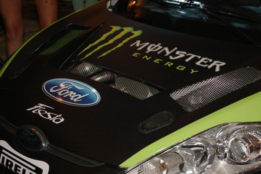  Ford Fiesta Ken Block Gymkhana 3 2010 года  (фото 5 из 22)